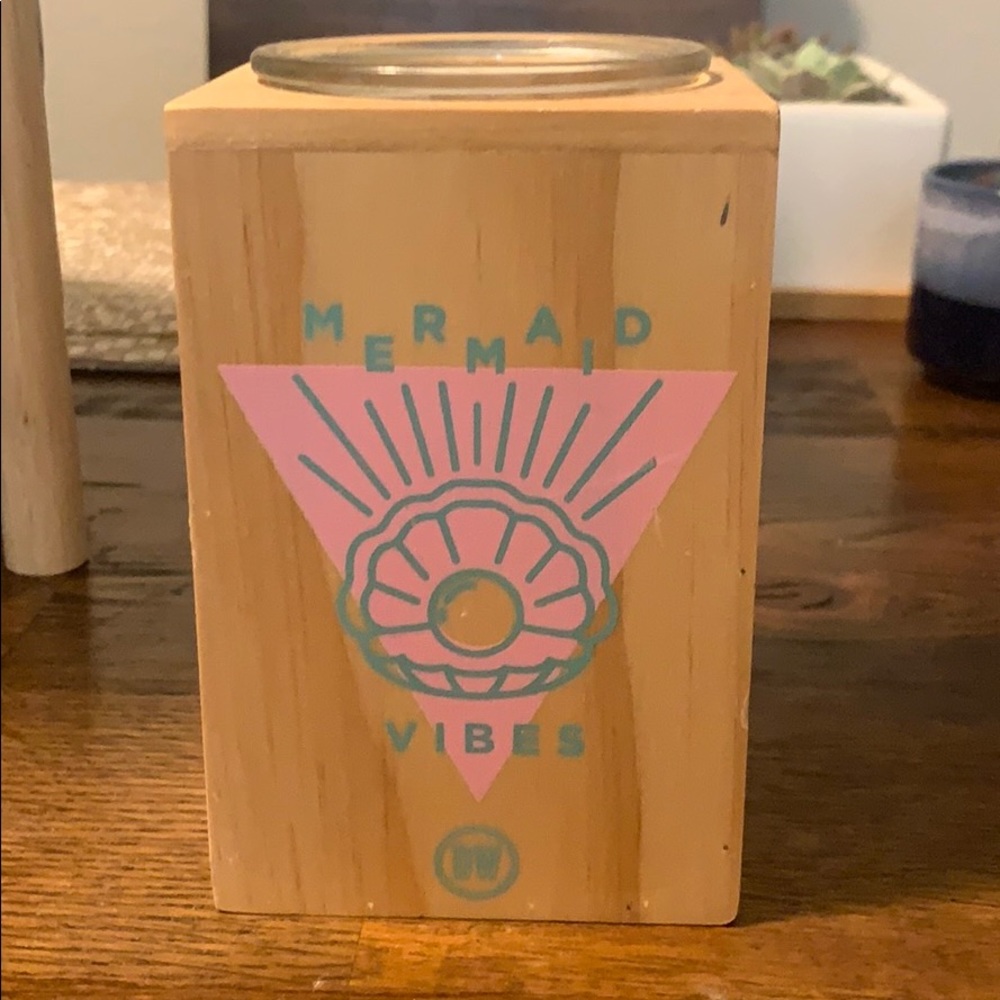 Mermaid vibes candle holder with candle